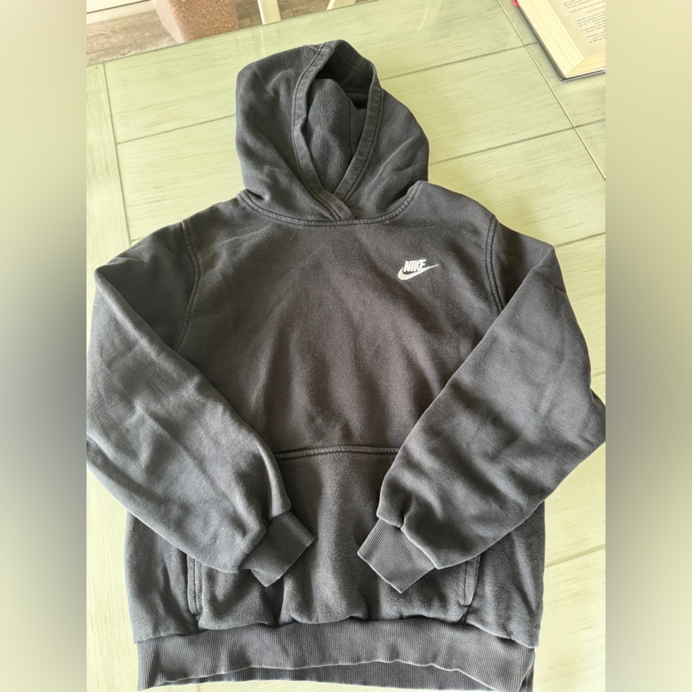 Nike Boys Black Hoodie Sweatshirt